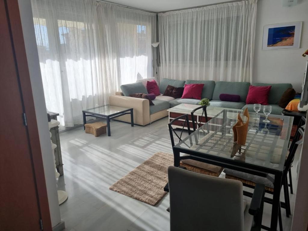 Apartamentos Elegance Dénia Esterno foto
