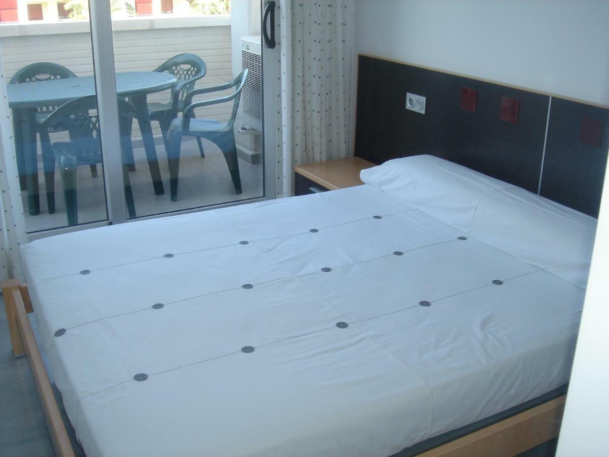 Apartamentos Elegance Dénia Esterno foto