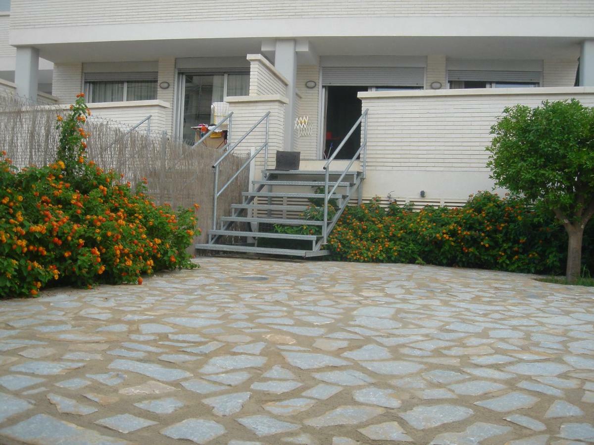 Apartamentos Elegance Dénia Esterno foto